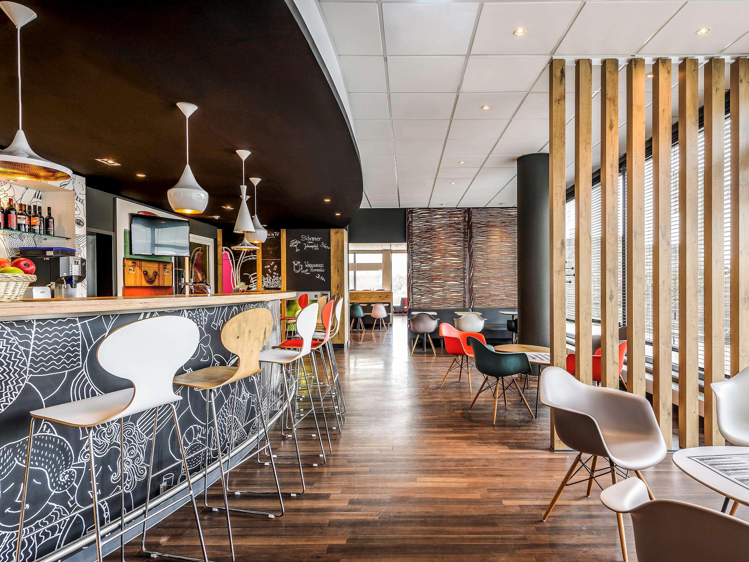 Ibis Hotel Wuerzburg City Екстериор снимка