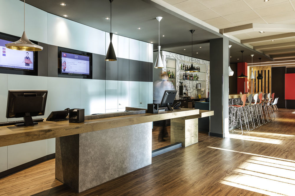 Ibis Hotel Wuerzburg City Екстериор снимка