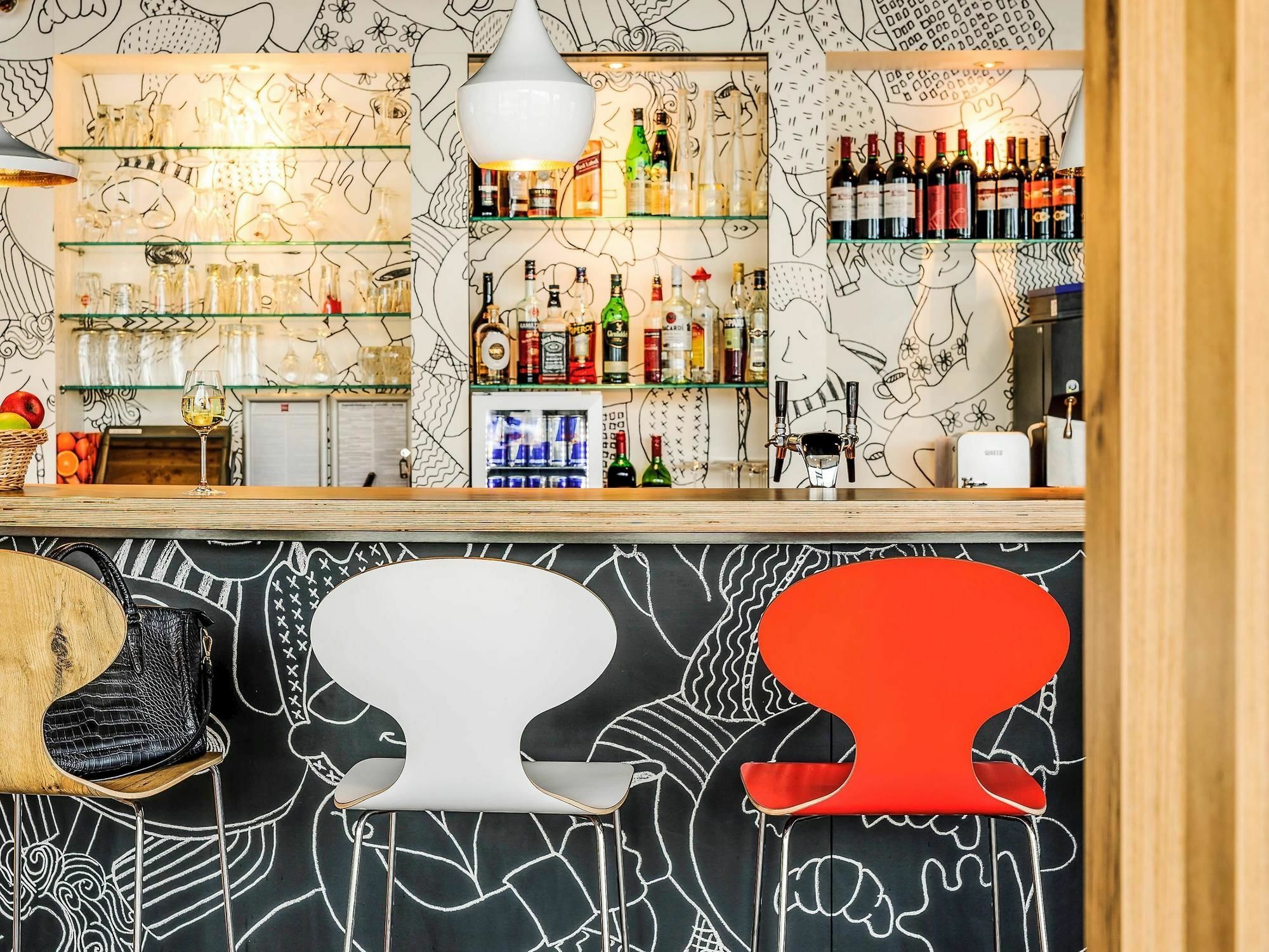 Ibis Hotel Wuerzburg City Екстериор снимка
